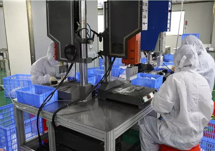 Disposable CE FFP2 FDA KN95 N95 GB19083-2010 3ply non woven protective face mask respirator 3