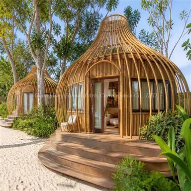 Low-Maintenance Tropical Birdcage Tree House