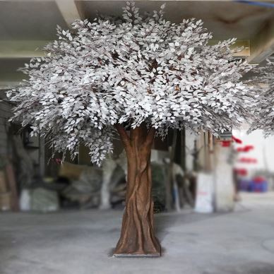 Silk White Silver Banyan Tree Tropical Hotel Decoration