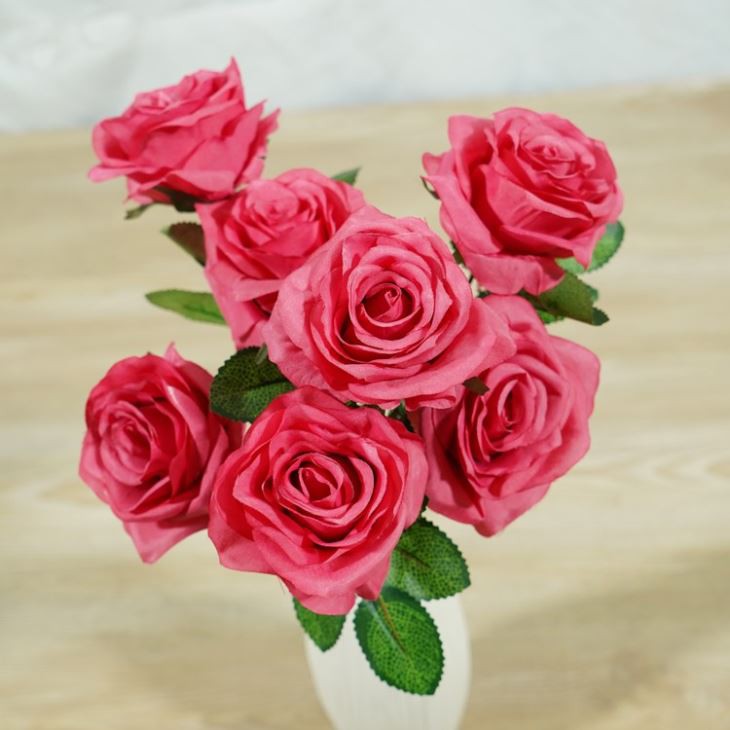 Faux Roses Bouquets Centerpiece Red